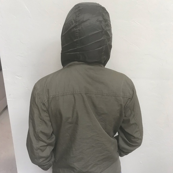 Uniqlo Utility Jacket - Picture 6 of 8